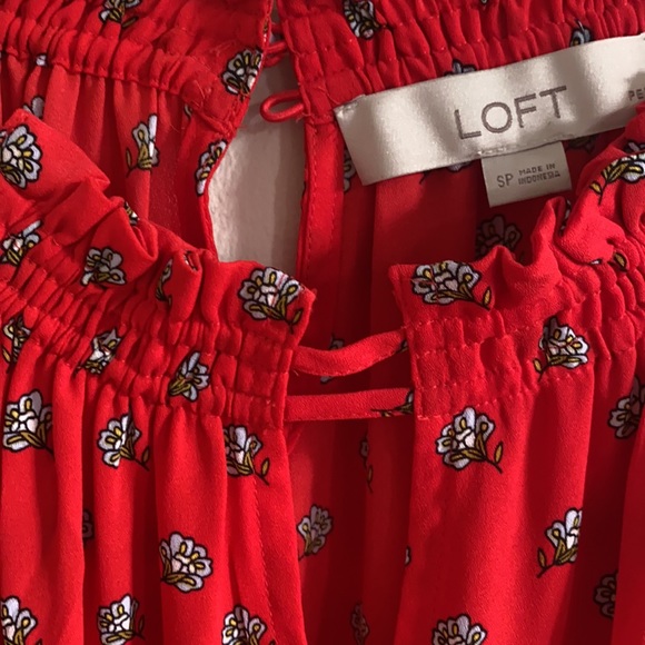 Top - Picture 2 of 3